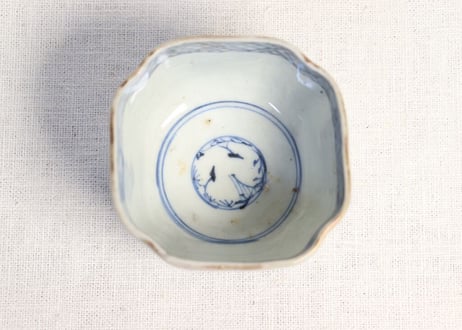 明治前期色絵四方に椿と萩図入隅角向付