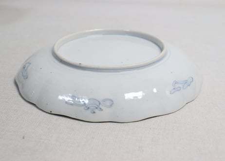 明治前期色絵籠目と花鳥図7寸皿②黒点,かたつき
