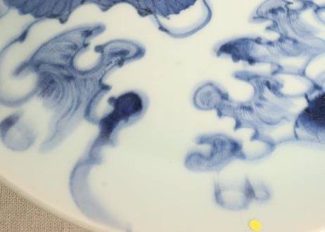 江戸後期染付流水に菊図9寸皿②フリモノ,少甘手