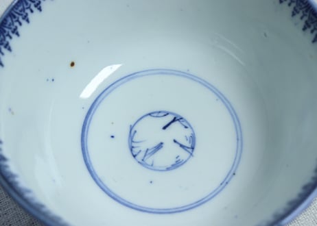 明治前期紙刷桜図飯茶碗②　黒点有り