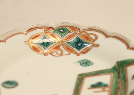 明治前期色絵松図屏風と犬図5寸皿