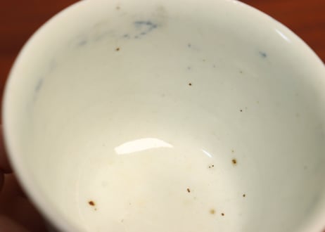 江戸中期染付八ッ橋図向付② 黒点,ややかたつき