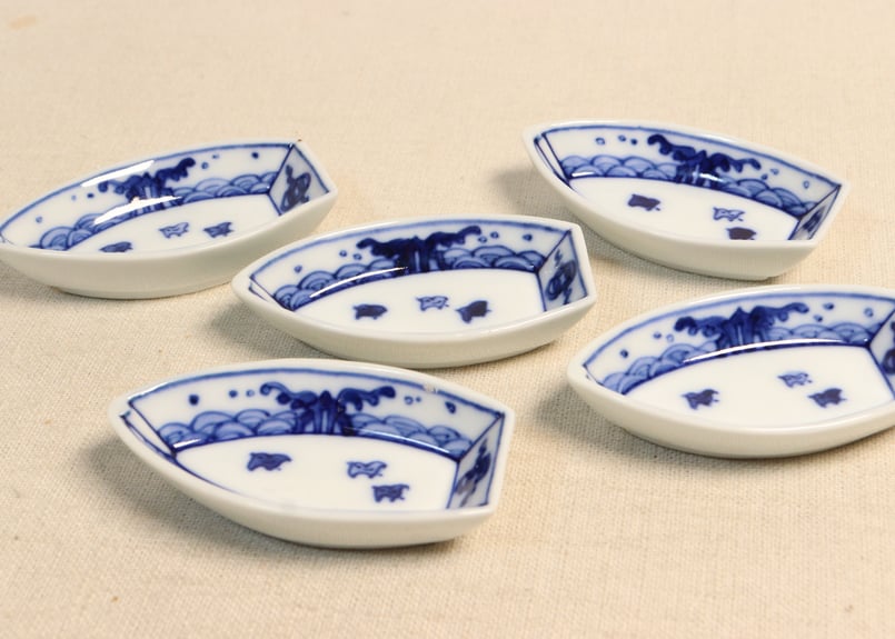 小皿　豆皿　変形皿　扇皿　江戸　海中図　色絵付　窯傷 九谷縁起豆皿コレクション ｜かわいい豆皿 絵皿 アクセサリー入れ 小物