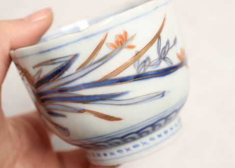 明治前期色絵春蘭と椿図通り物向付