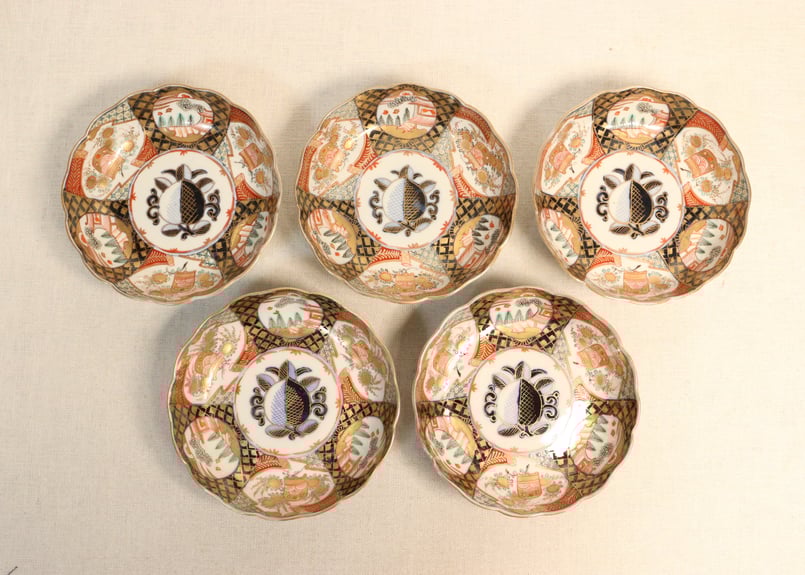 183 優品 九谷焼 色絵 なます皿５客無傷 万年青おもと茄子図 江戸明治時代 183 優品 九谷焼 色絵 なます皿5客無傷 万年青おもと茄子図