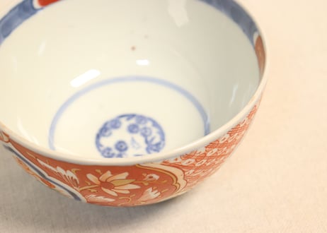 明治前期色絵獅子牡丹と幾何学文図飯茶碗②窯傷