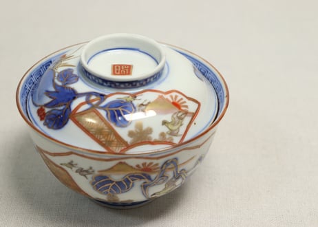 明治前期色絵富士に鷹と茄子図蓋茶碗①