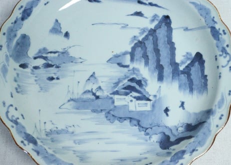 江戸幕末染付山水と波に貝図尺皿