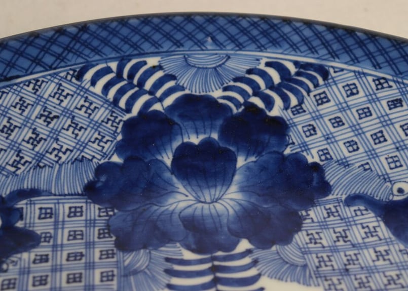 江戸幕末染付四方蝶と牡丹図大皿 | 吉祥寺PukuPuku