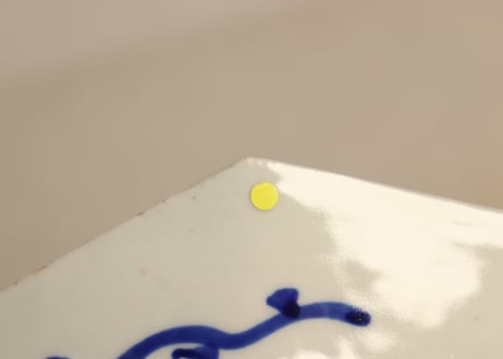 明治前期ベロ藍菊に蝶図角皿②　ノミホツ,かたつき