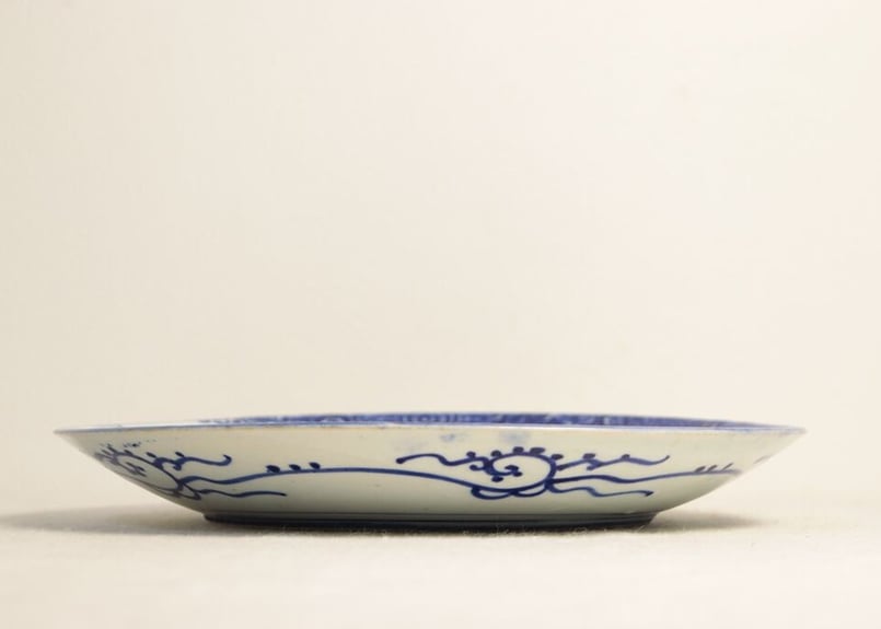 明治前期紙刷金太郎と熊図9.5寸皿 少甘手,アタリキズ,小ニュウ