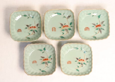 江戸中期青磁色絵栗図角なます皿五客組　1客ノミホツ有り