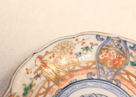 明治前期色絵松竹梅に人物図小皿①見込み濃いめ