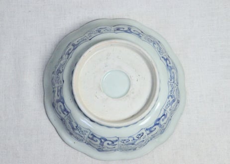 江戸幕末染付菊と蝶図8寸鉢