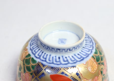明治前期色絵桃と松鶴図通り物飯茶碗