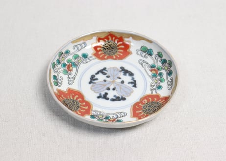 明治前期色絵流水に菊と青玉図小皿