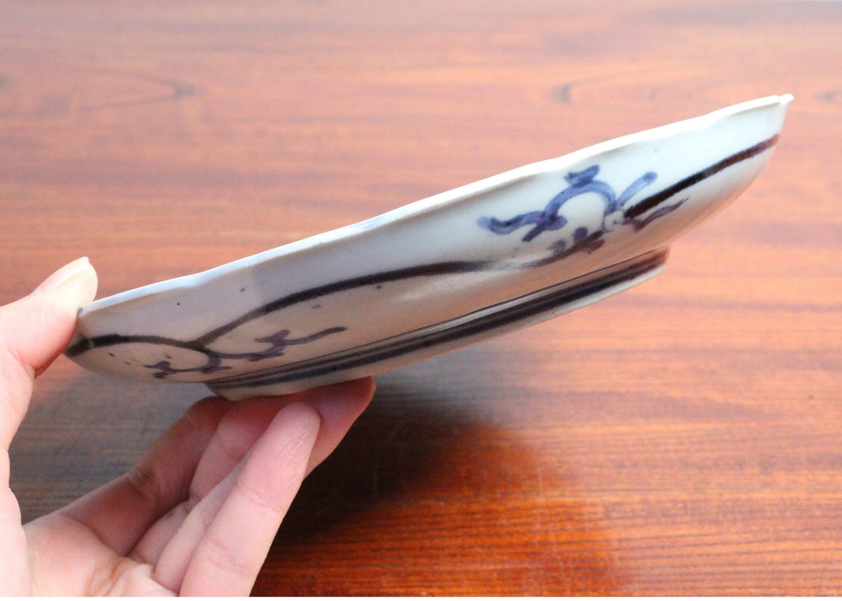 江戸中期染付矢羽根と波図6寸皿 | 吉祥寺PukuPuku