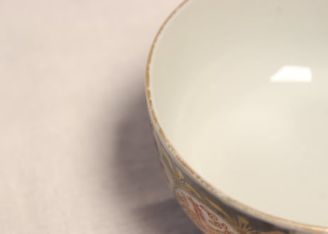 明治前期色絵花と鳳凰図蒸茶碗