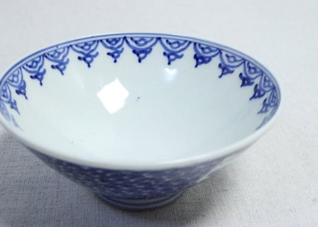 明治前期紙刷扇面に菊図蓋茶碗