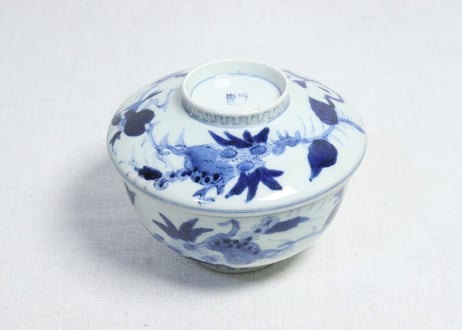 江戸後期染付柘榴と菊図蒸茶碗　フリモノ