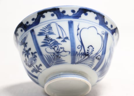江戸後期染付草花割絵と雪輪図蓋茶碗