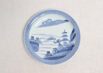 江戸後期染付山水図鍔縁５寸皿　窯傷
