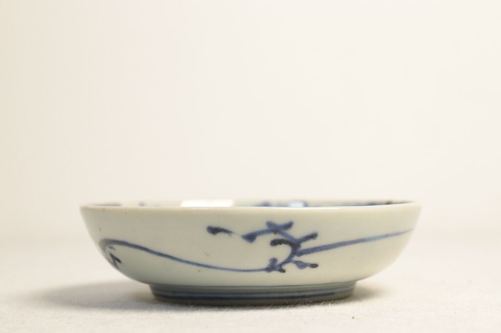 江戸中期染付二方蔦図くらわんかなます皿 小ニュウ | 吉祥寺PukuPuku 江戸中期染付二方蔦図くらわんかなます皿 小ニュウ | 吉祥寺PukuPuku
