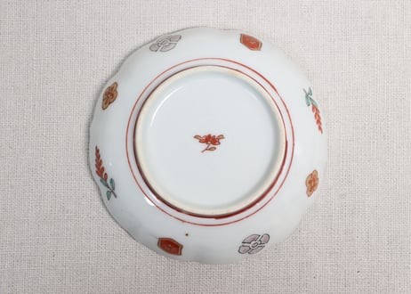 明治前期色絵網手に鶴と梅に鶯図通り物小皿①
