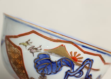 明治前期色絵富士に鷹と茄子図蓋茶碗①