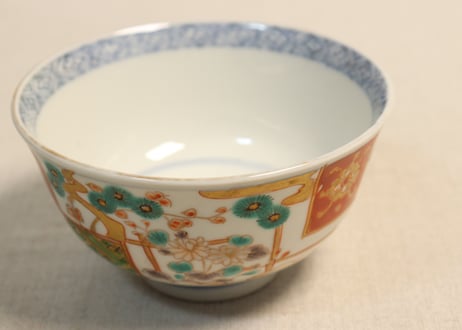 明治前期色絵松梅菊図飯茶碗