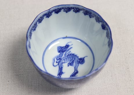明治前期染付蛸唐草図向付