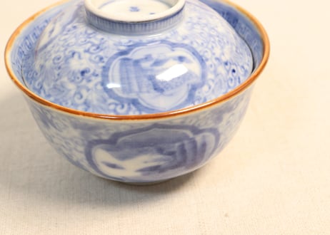 明治前期染付三方に山水窓絵と萩唐草図イゲ縁通り物飯茶碗