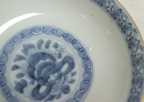 明治前期色絵獅子牡丹と人物図通り物飯茶碗①