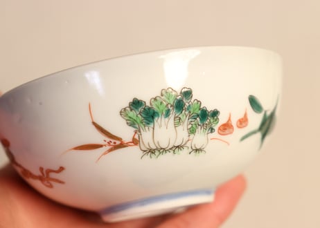 明治前期色絵菊に唐草と野菜図輪茶碗 5客組