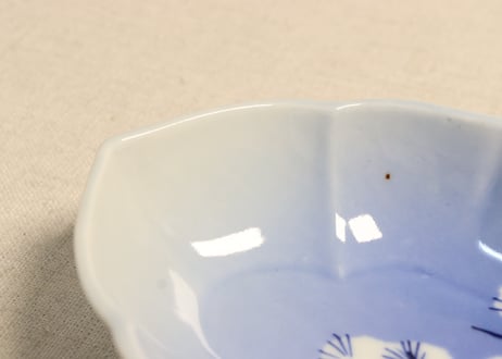 明治後期～大正染付松図木瓜型深皿①濃いめ