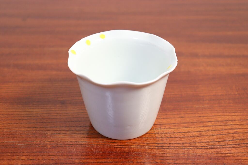 江戸中期柿右衛門白磁輪花縁猪口③ 小キズ | 吉祥寺PukuPuku