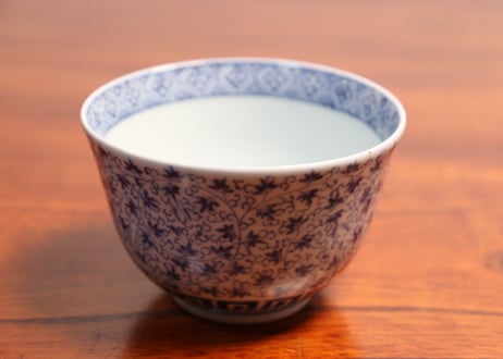 江戸後期染付萩唐草図向付 5客組　ニュウ,小傷
