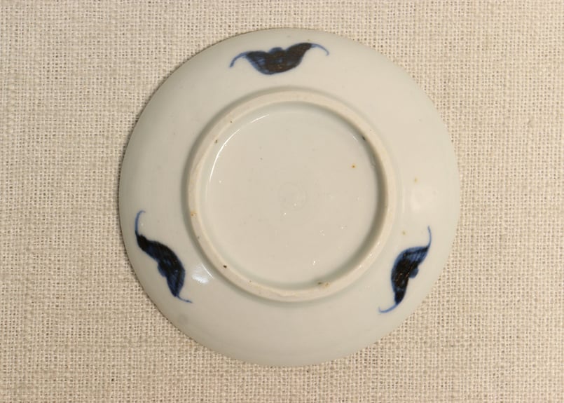 江戸後期染付山水と蝙蝠図豆皿① | 吉祥寺PukuPuku