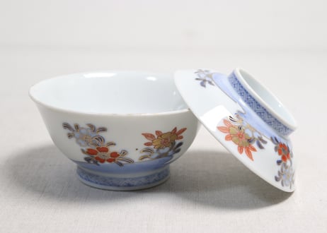 明治前期色絵三方桜図蓋茶碗