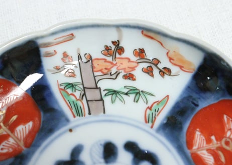 明治前期色絵桃と竹梅図通り物小皿