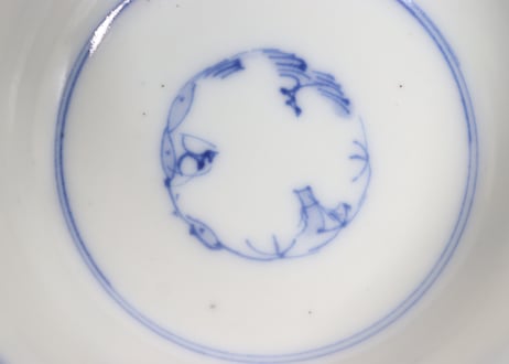 明治前期染付結び文に蝶図蓋茶碗
