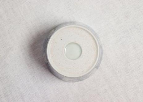 江戸後期染付菖蒲図猪口 窯傷