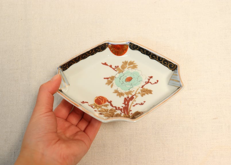 明治前期色絵牡丹図菱型皿 | 吉祥寺PukuPuku