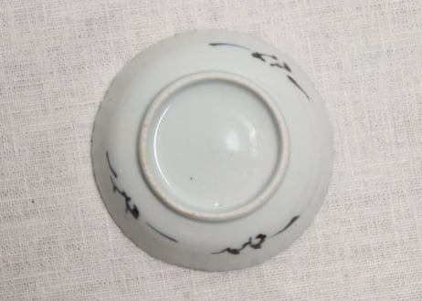 江戸後期染付ホラ貝図縁立ち豆皿