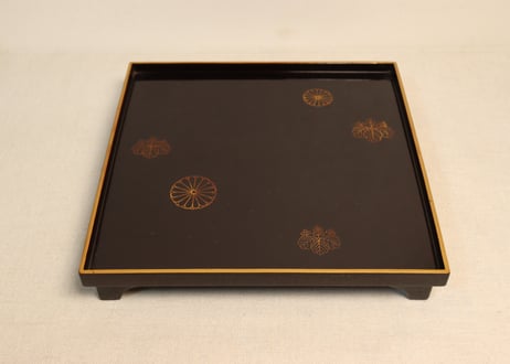 未使用！　昭和初期　沈金吉祥文様　朱塗　蓋付椀　本木漆芸　9客揃え　共箱 未使用！ 昭和初期 沈金吉祥文様 朱塗 蓋付椀 本木漆芸 9客揃え 共箱