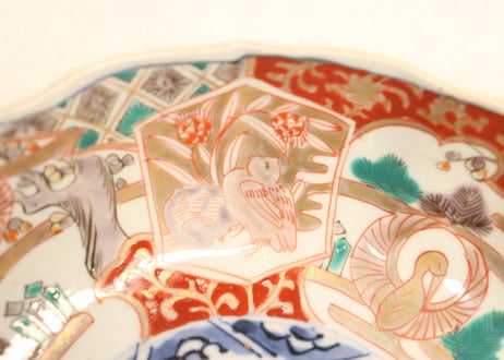 明治前期色絵鶉と鶴丸図大なます皿①　見込み濃いめ