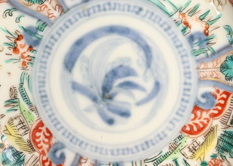 明治前期色絵菊と梅図小皿③甘手,釉剥げ