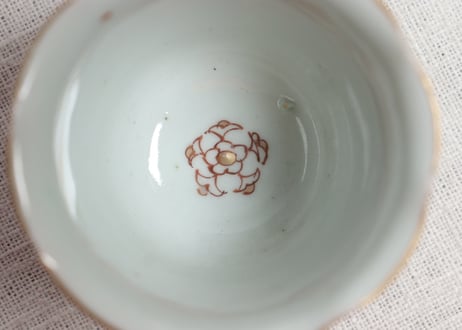 江戸中期色絵芝垣に梅と鶯図輪花向付 小ホツ
