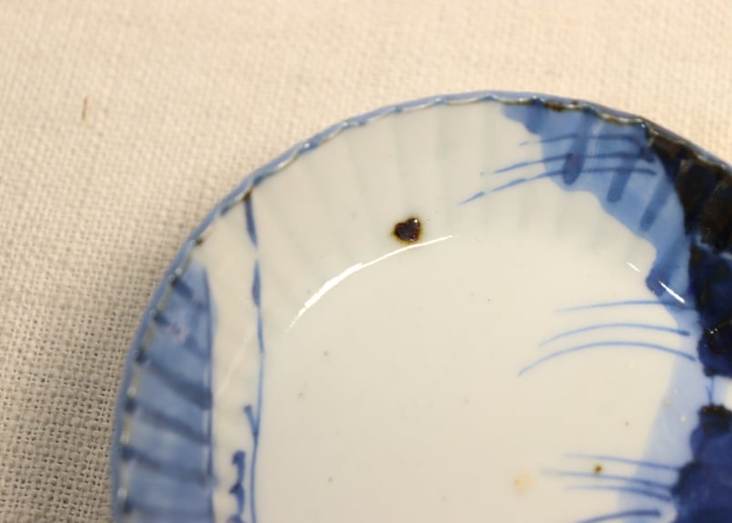 江戸後期染付ホラ貝図縁立ち豆皿 | 吉祥寺PukuPuku