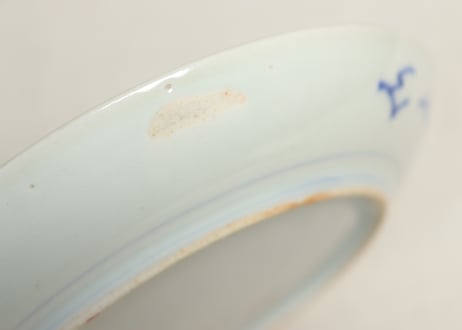 明治前期色絵牡丹と梅図6寸皿①少かたつき